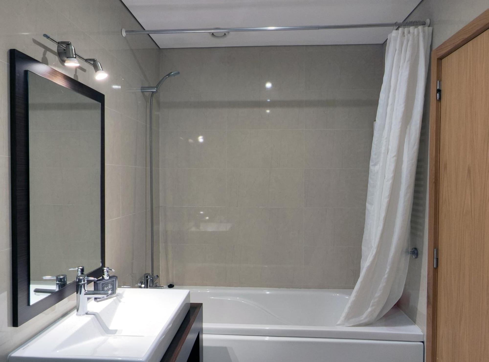 Portus Cale Apartment Aguas Santas ภายนอก รูปภาพ